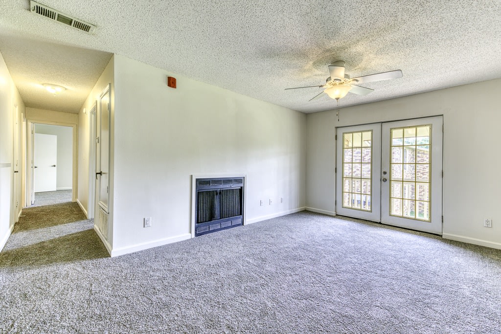 Briarwood Condominiums Image 11