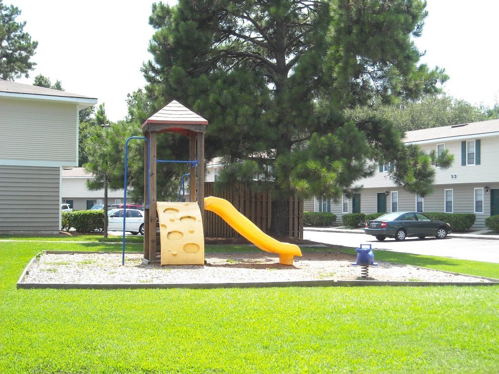 Lakewood Lodge Image 20