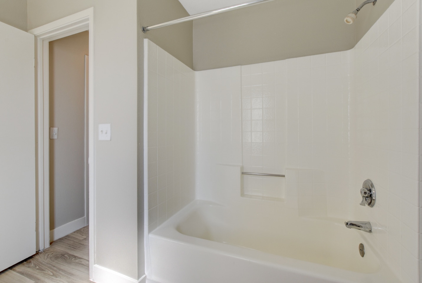 Toscana Apartments Image 6