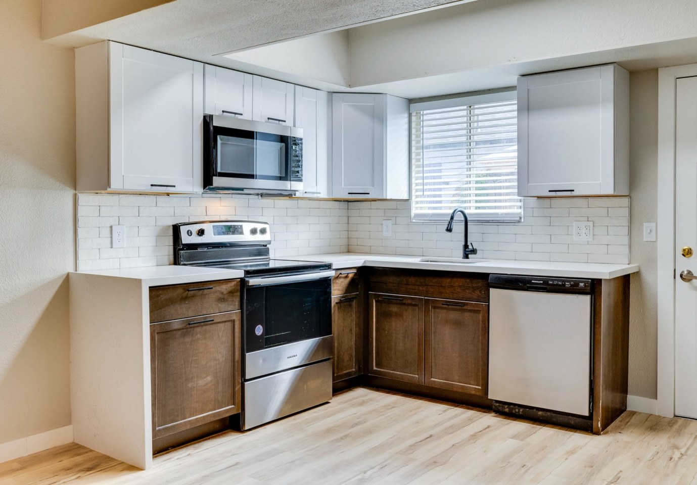 The Monica Apartments Image 19