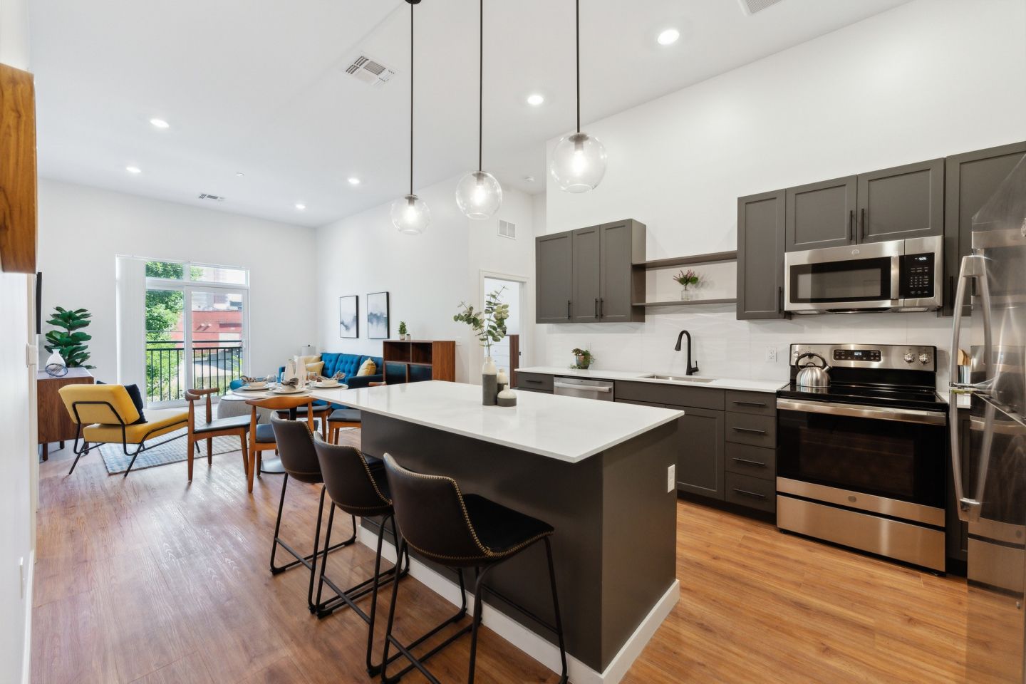 75 Canal Image 18