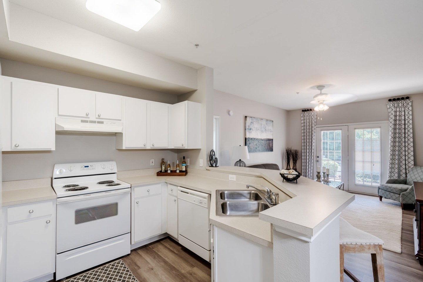 Bridge Pointe Apartments Image 9