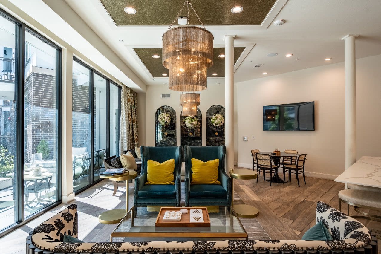 Luxia Swiss Avenue Image 34