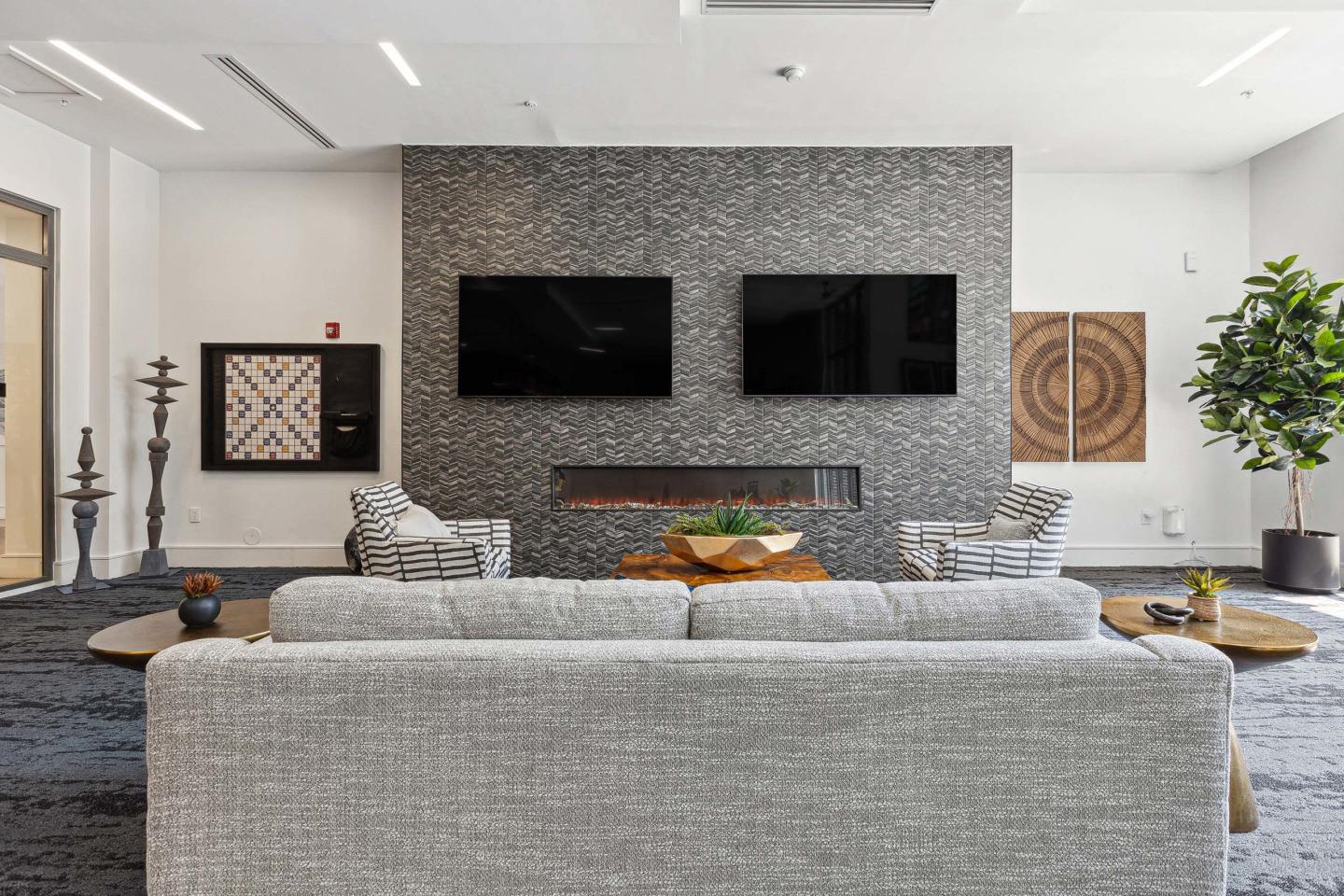 Midtown 205 Image 49