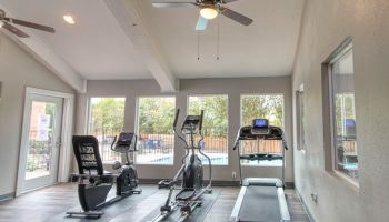 Knoll Crest Apartments Image 17