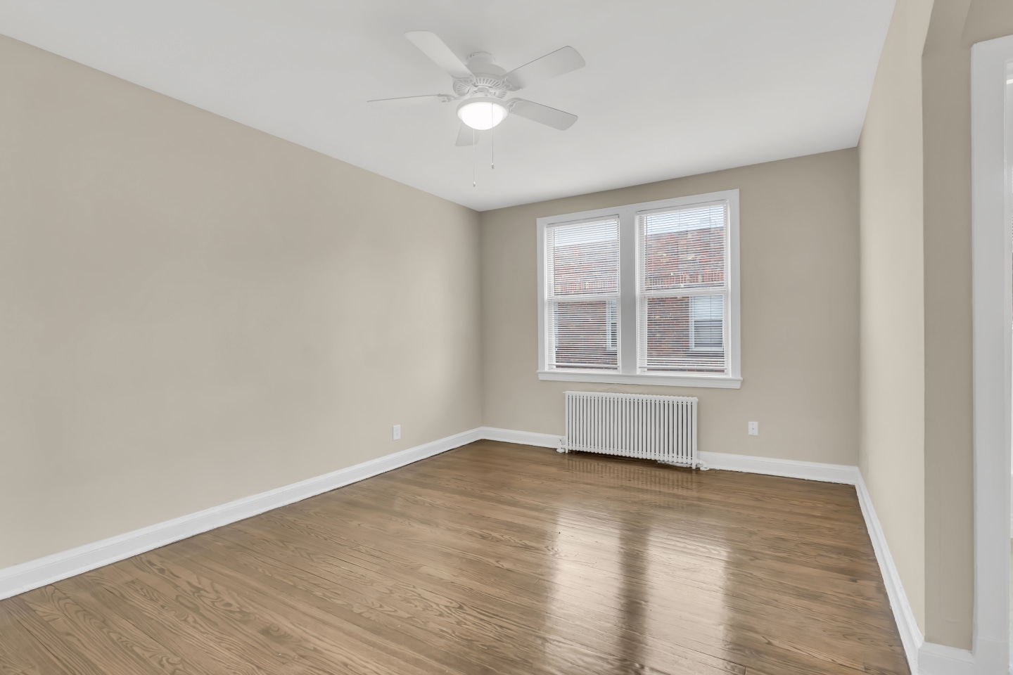 Panorama Courts Image 11