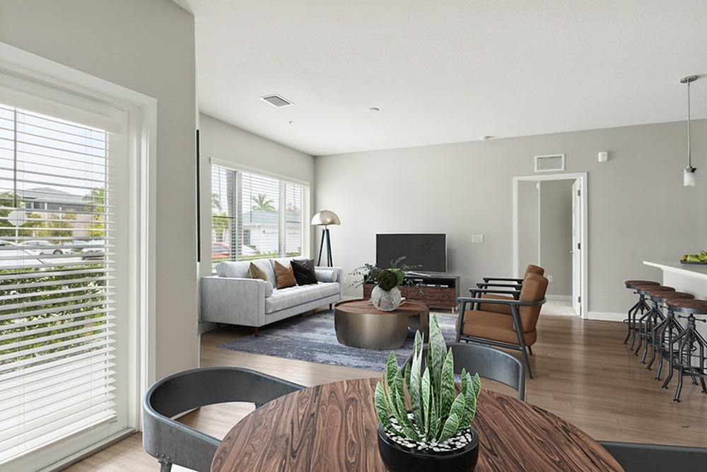 81 West Image 3