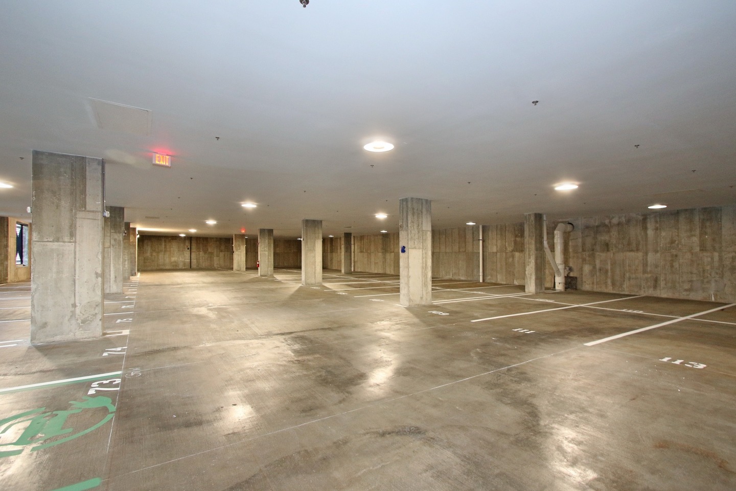 30 Court Image 36