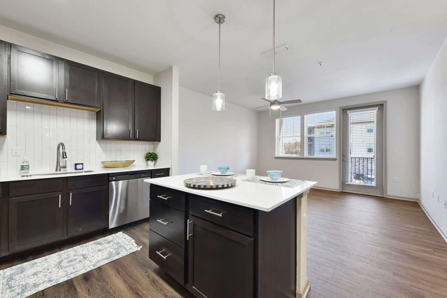 Gran Bay Apartment Homes Image 24