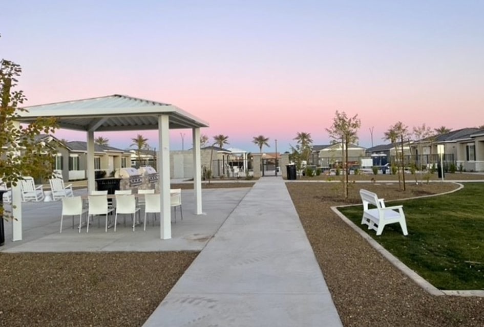 The Bungalows on Camelback Image 19