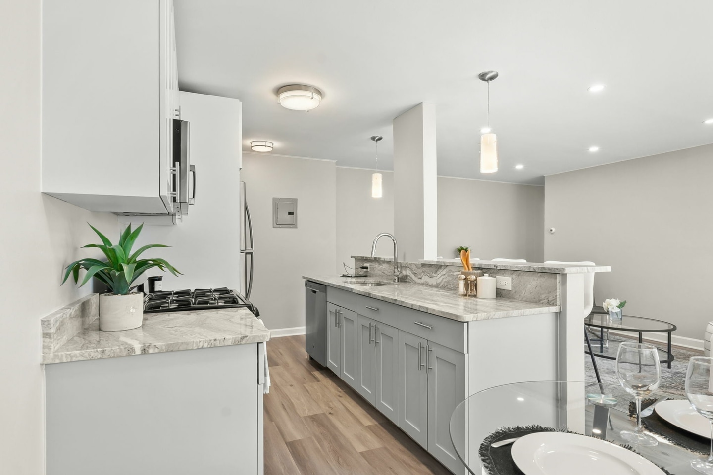 Renaissance Hills Image 25