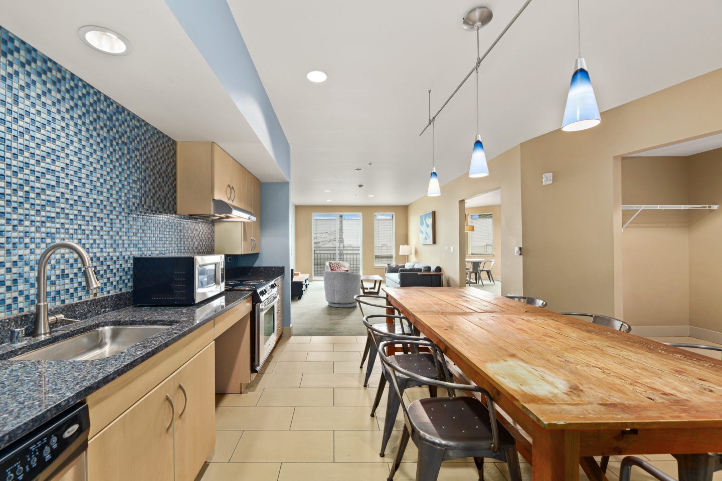 Jasper Apartments Image 16