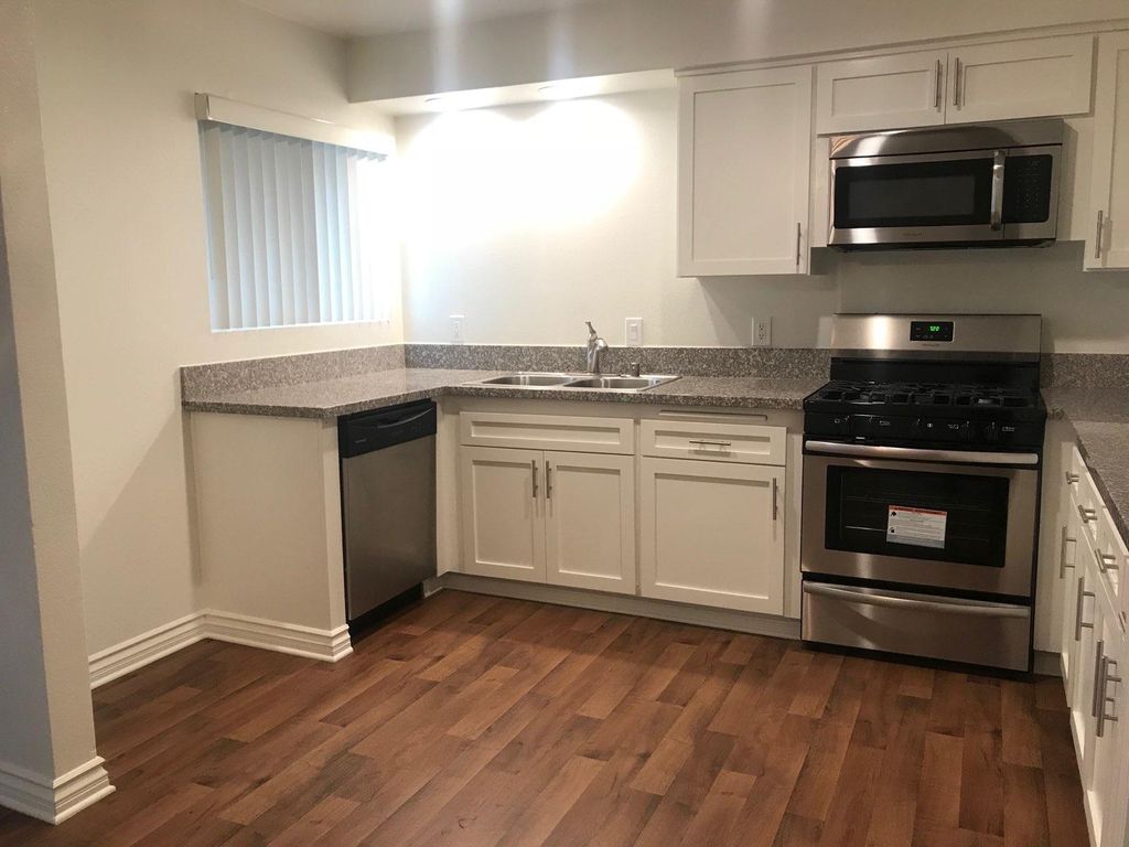 Greenbriar Woods Apartments Image 4