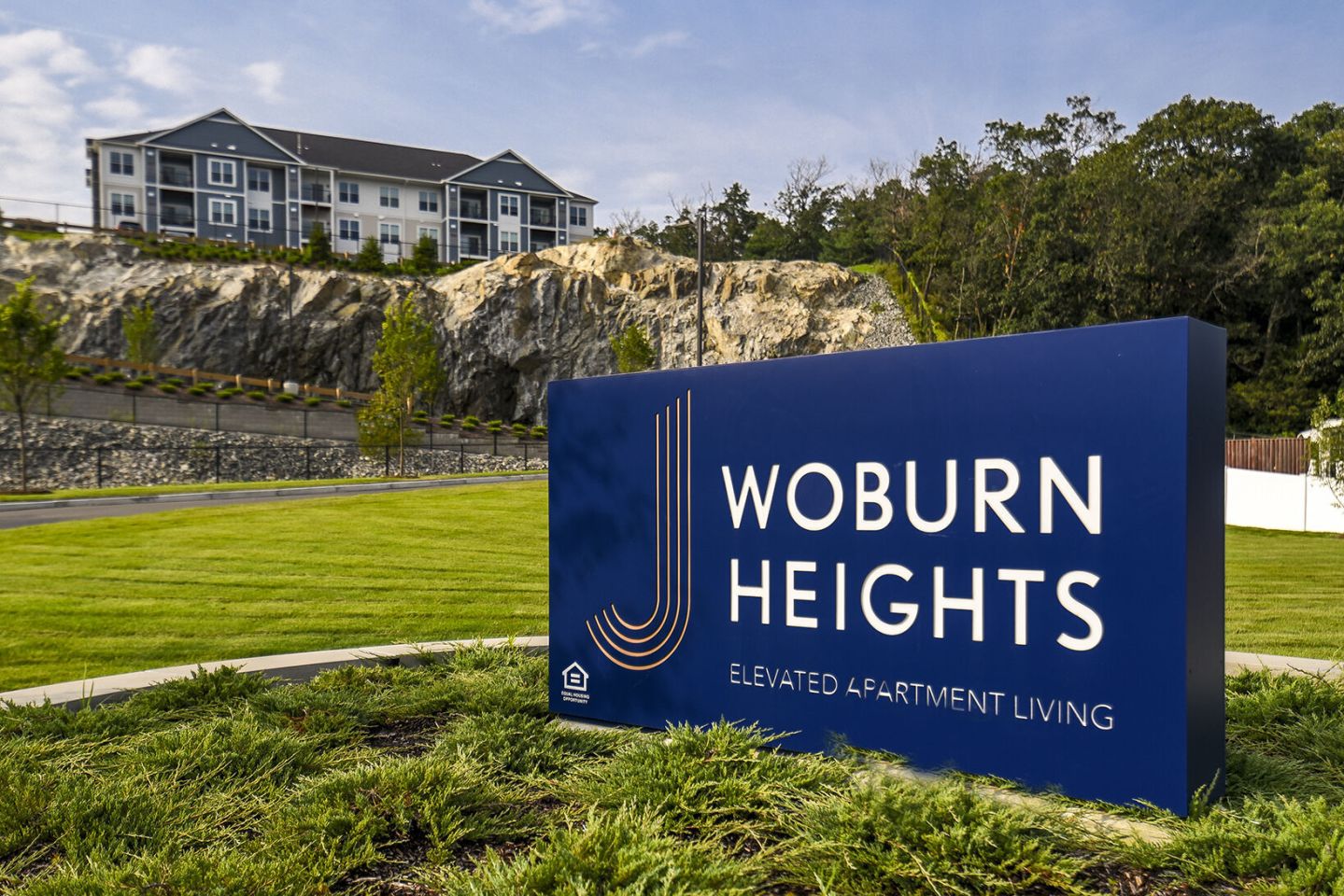 J Woburn Heights Image 12