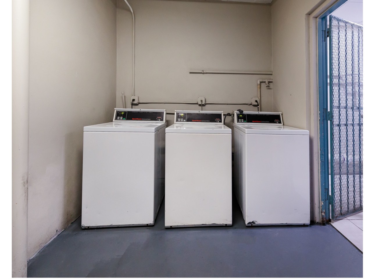 Miami Shores Luxury Apartments Image 17