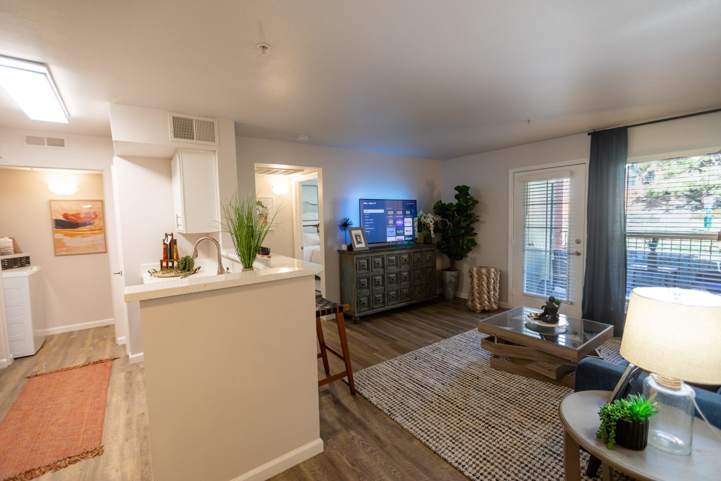 Austin Crest Apartments Image 4