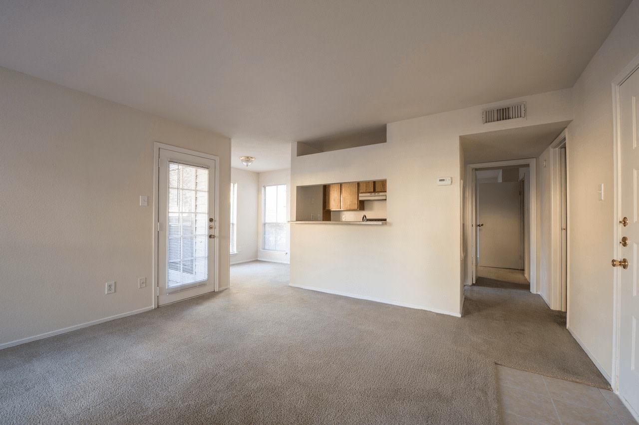 Elm Creek Apartments Image 1