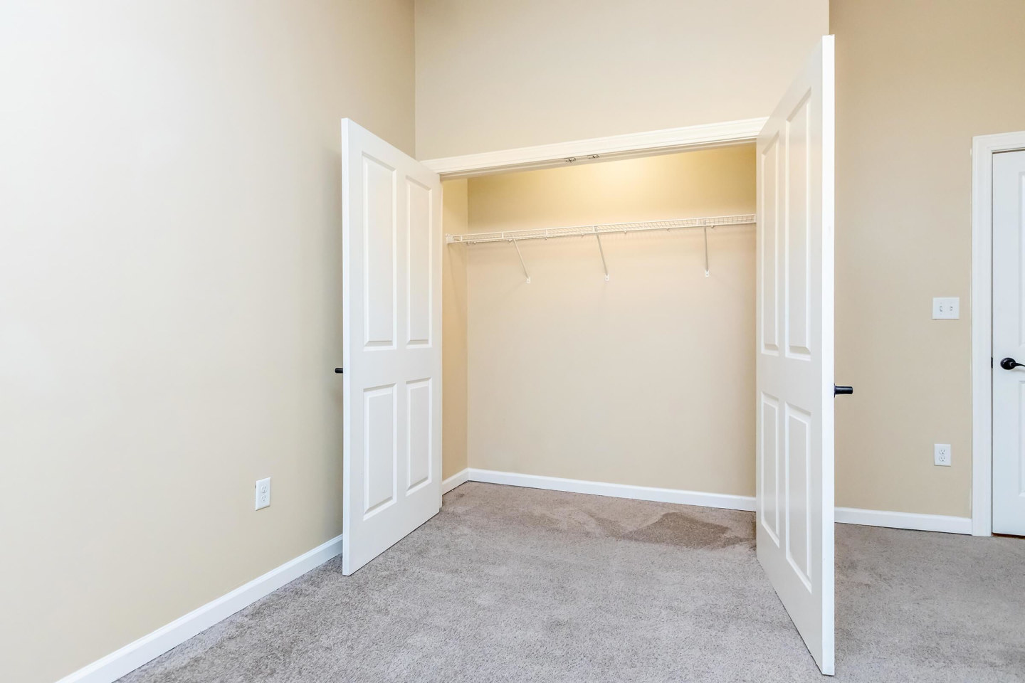 Stonewater Place Image 45
