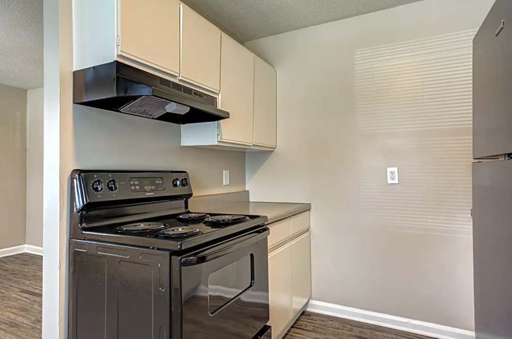 Pelham Place Image 12
