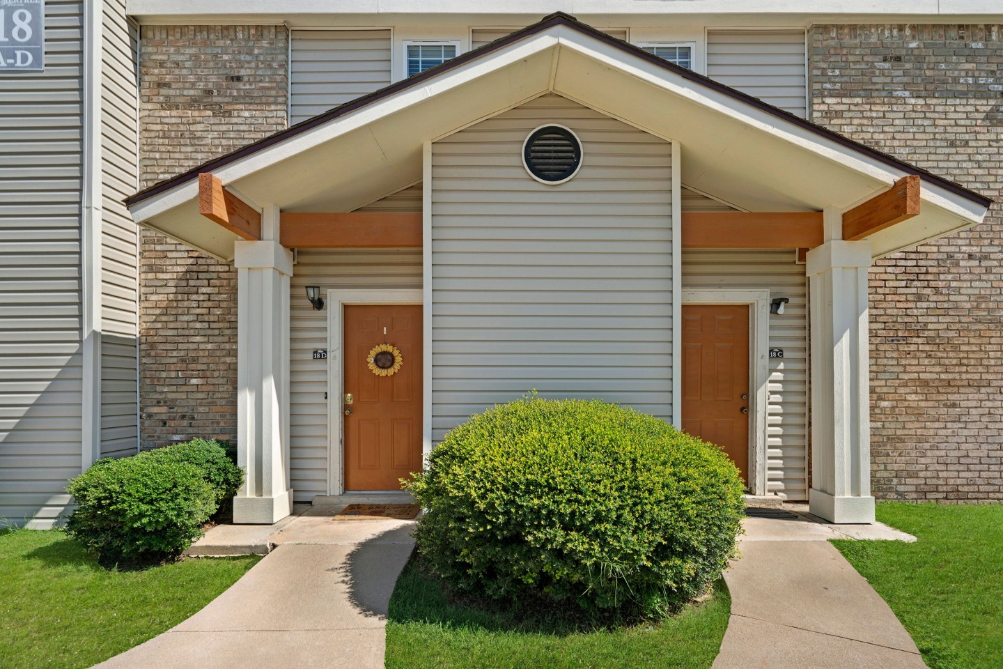 SUMMERTREE PLACE Image 14