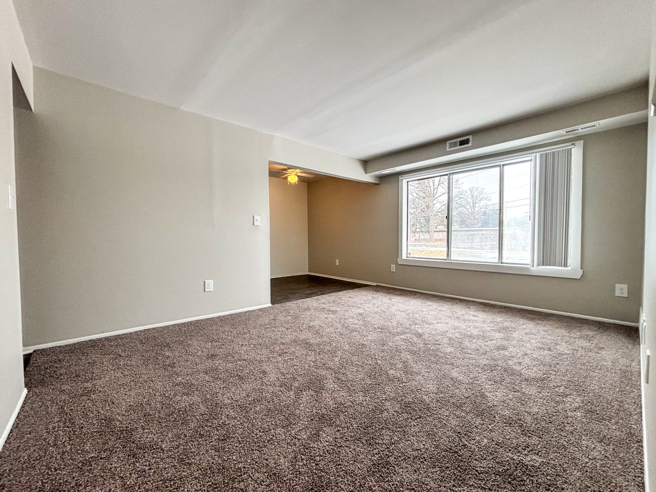 Warren Woods Apartments Image 4