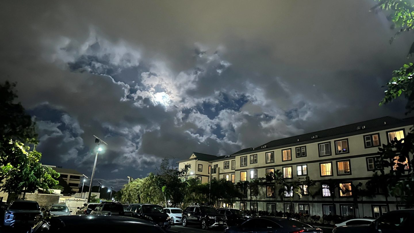 Waterfront Apartments at Kahului Image 3