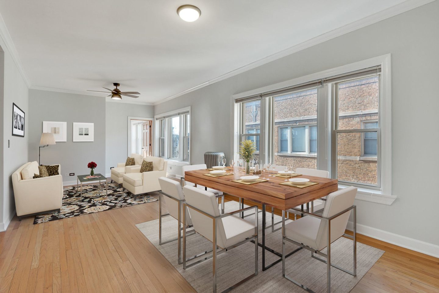4700 Winchester Apt. Image 4