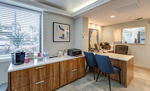 Vue at Laurel Canyon Image 4