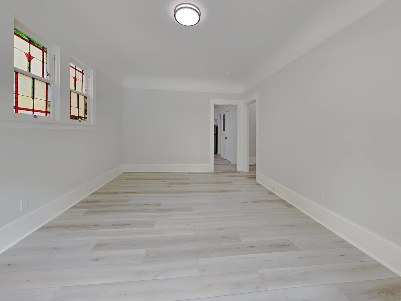 590 8th Ave Image 13