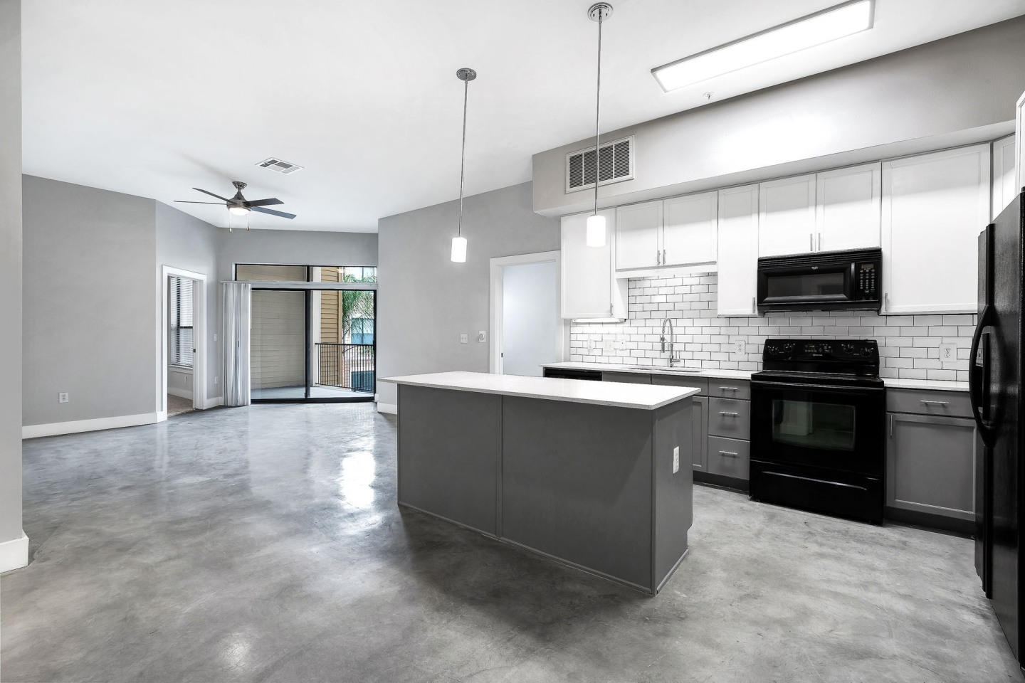 Residences at the Triangle Image 16