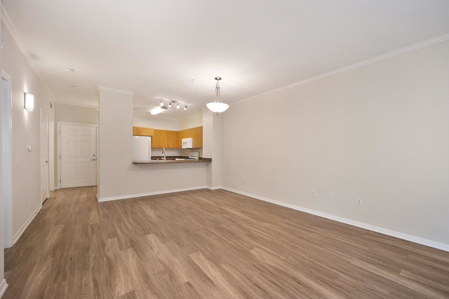 Mission Hills Commons Image 9