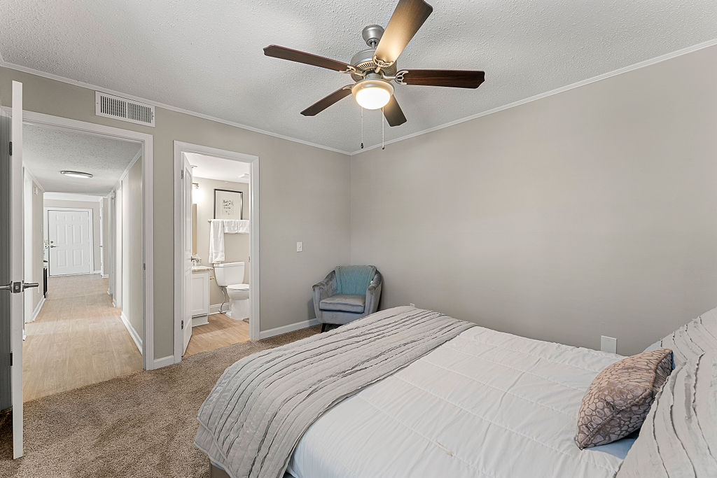 445 Cleveland Image 21
