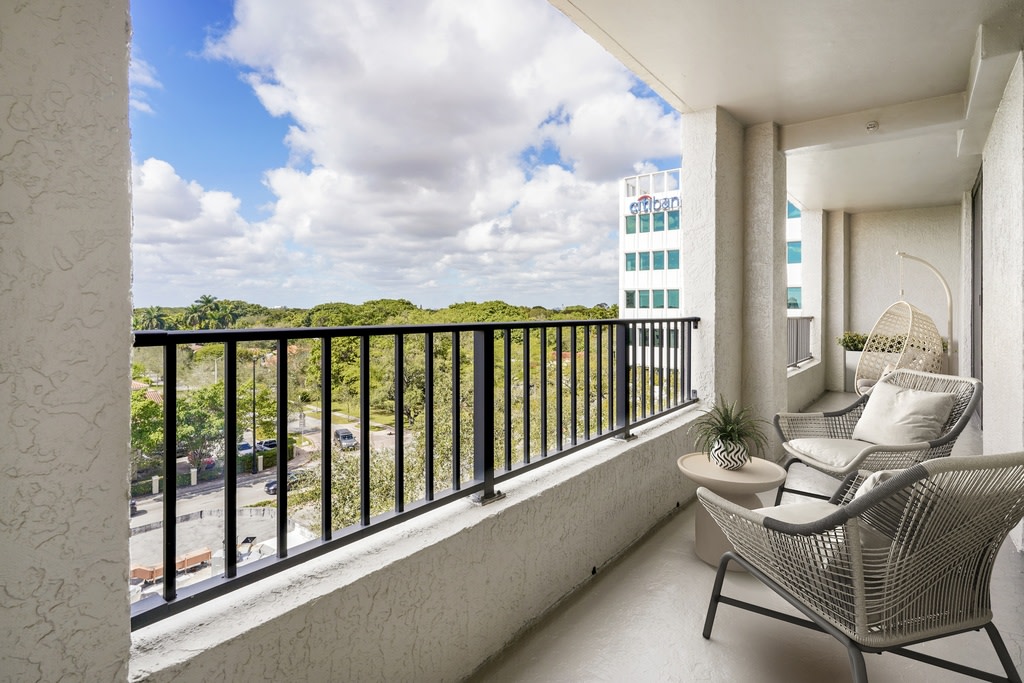 Gables Grand Plaza Apartments Image 85