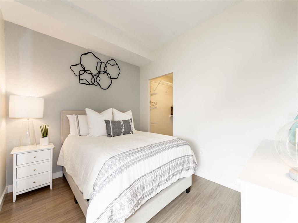 Artline Apartments Image 4