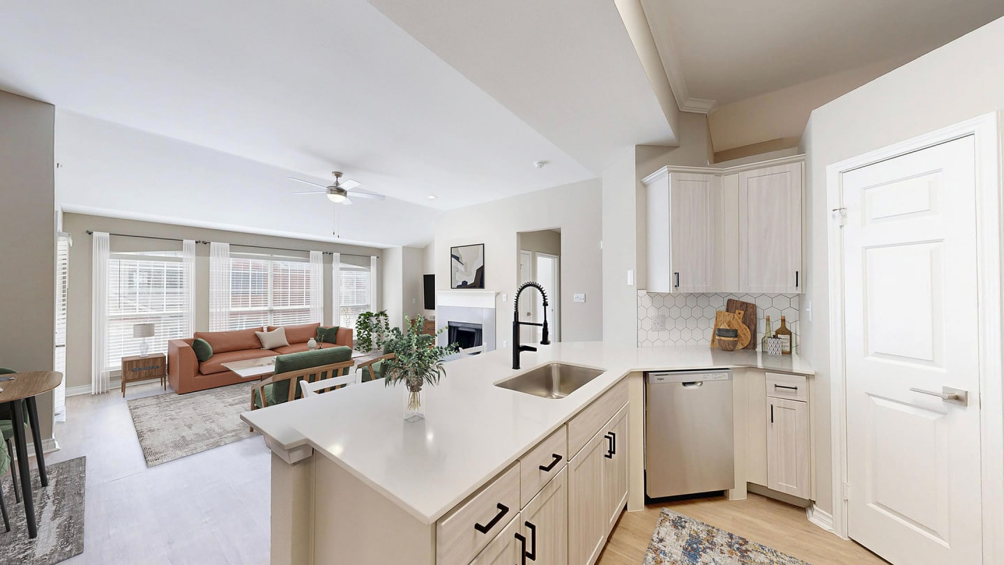 Lakeside at Coppell Apartments Image 3