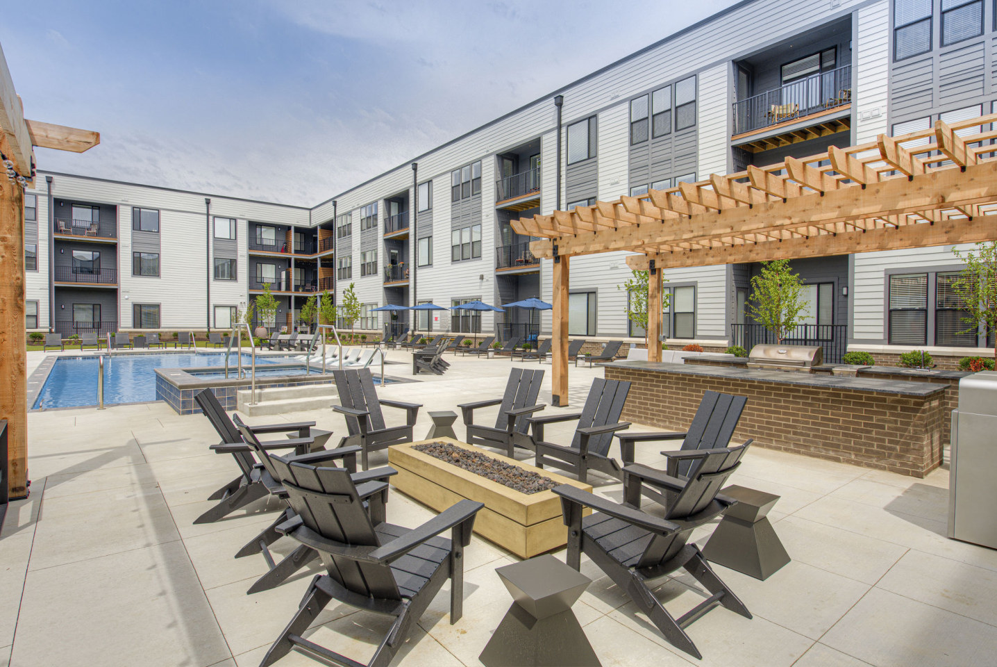 Pullman Pointe Image 8