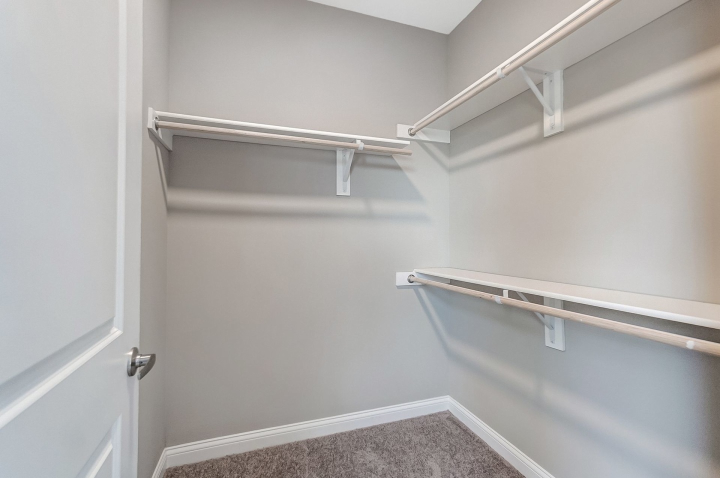 Premier Flats Image 36