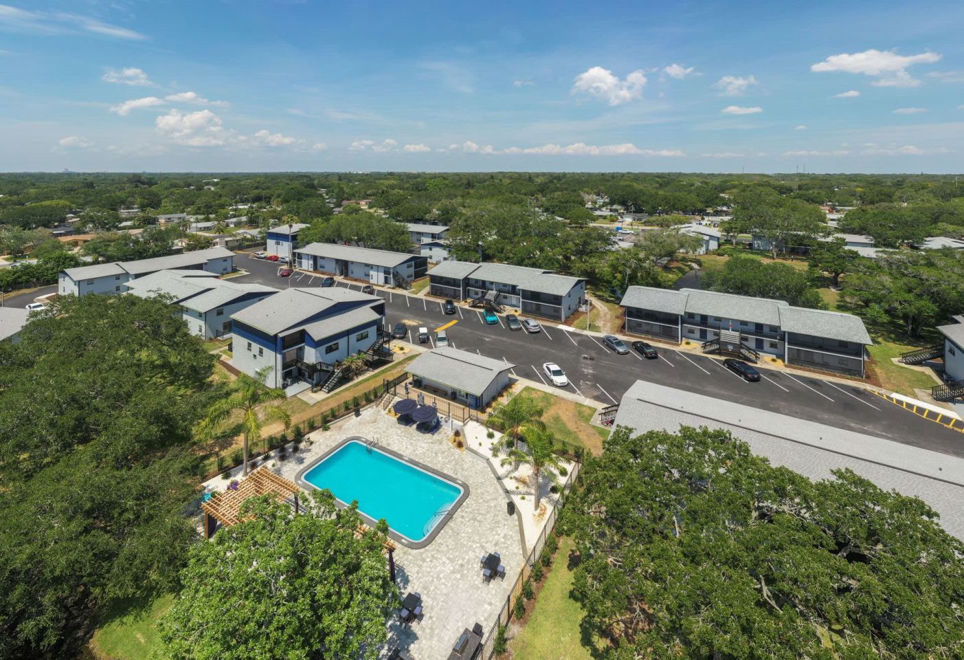 Altura Largo Apartments Image 9