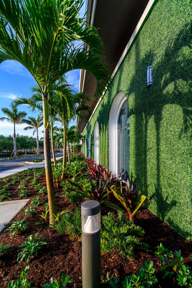The Point at Palm Beach Gardens Image 8