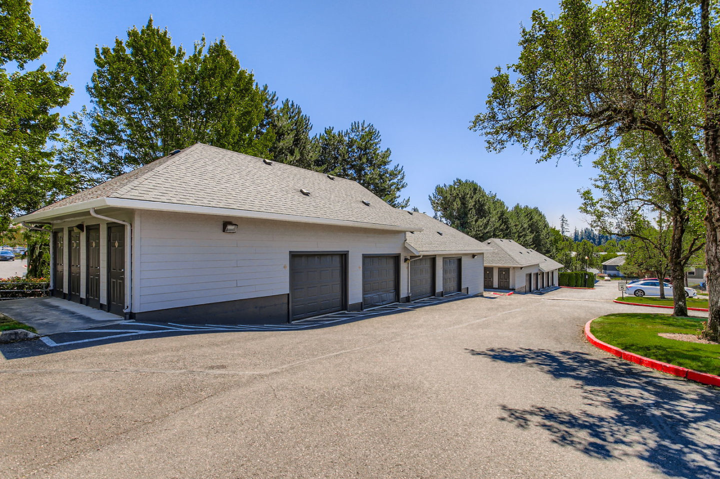 Sunnyside Village Image 27