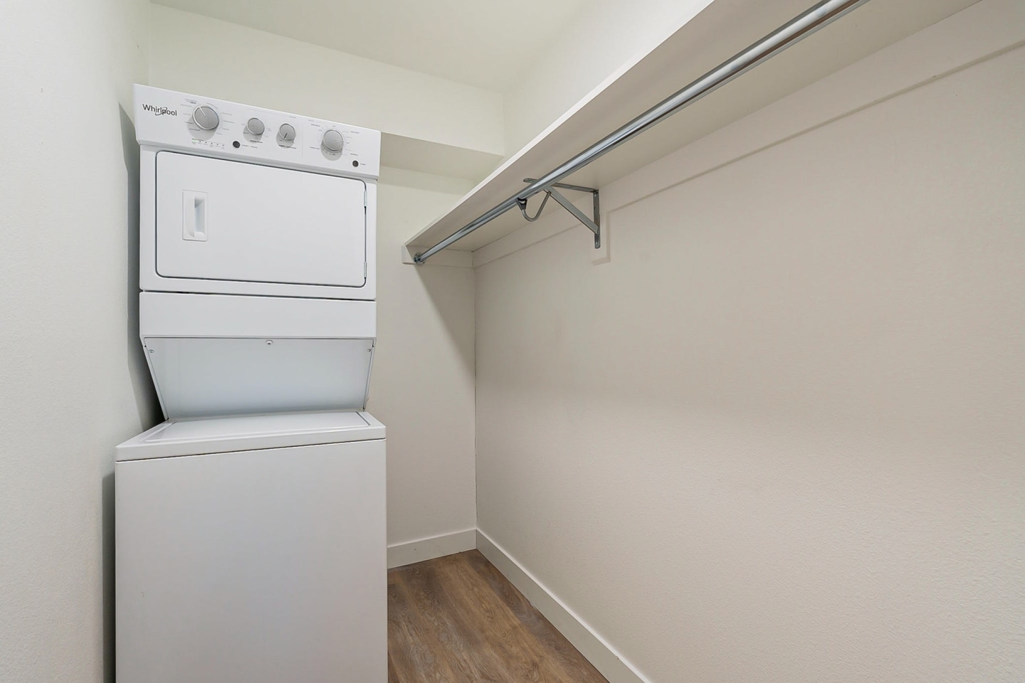 Century Apartments Image 32