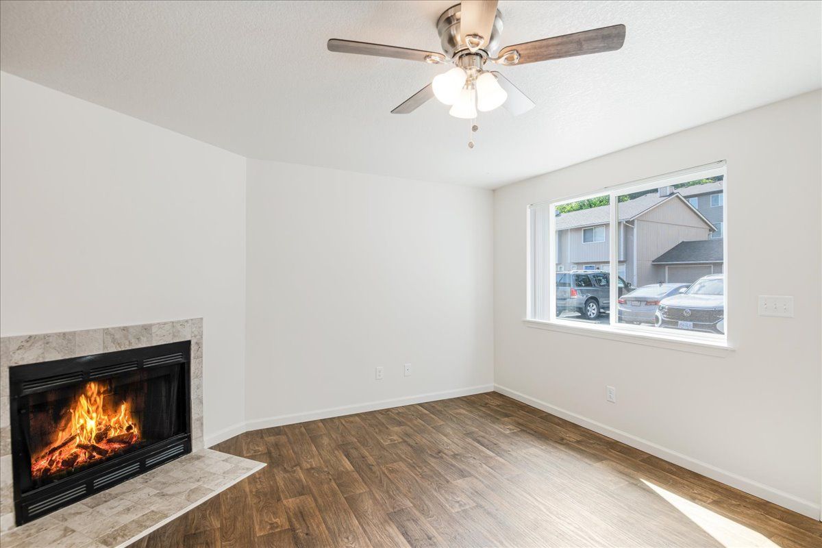 Lincoln Townhomes Image 11
