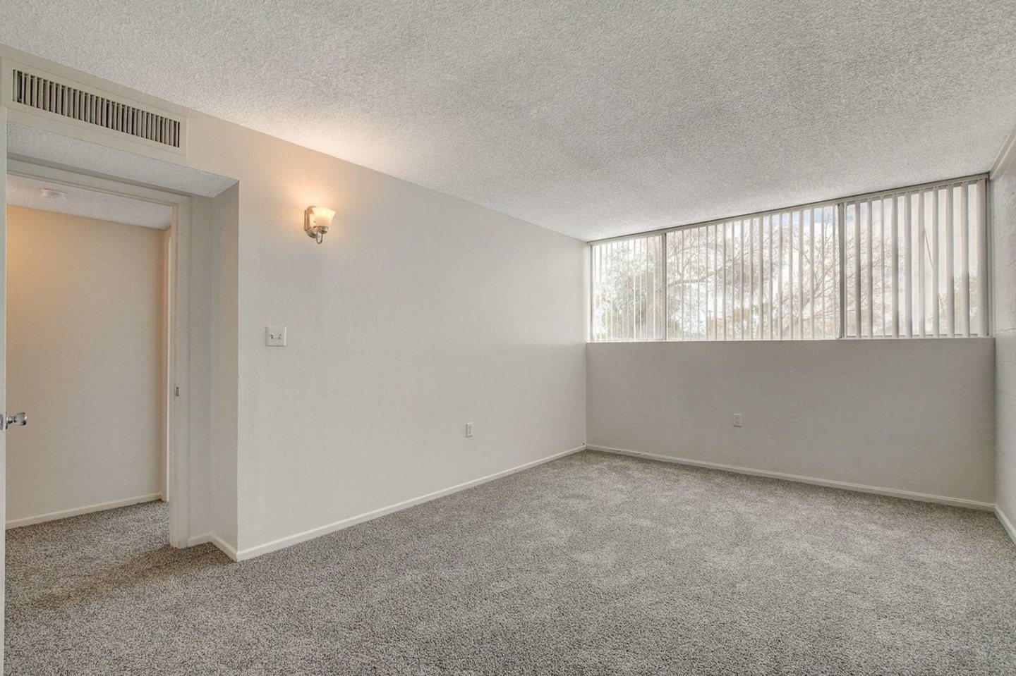 The Glenn Apartments Image 5
