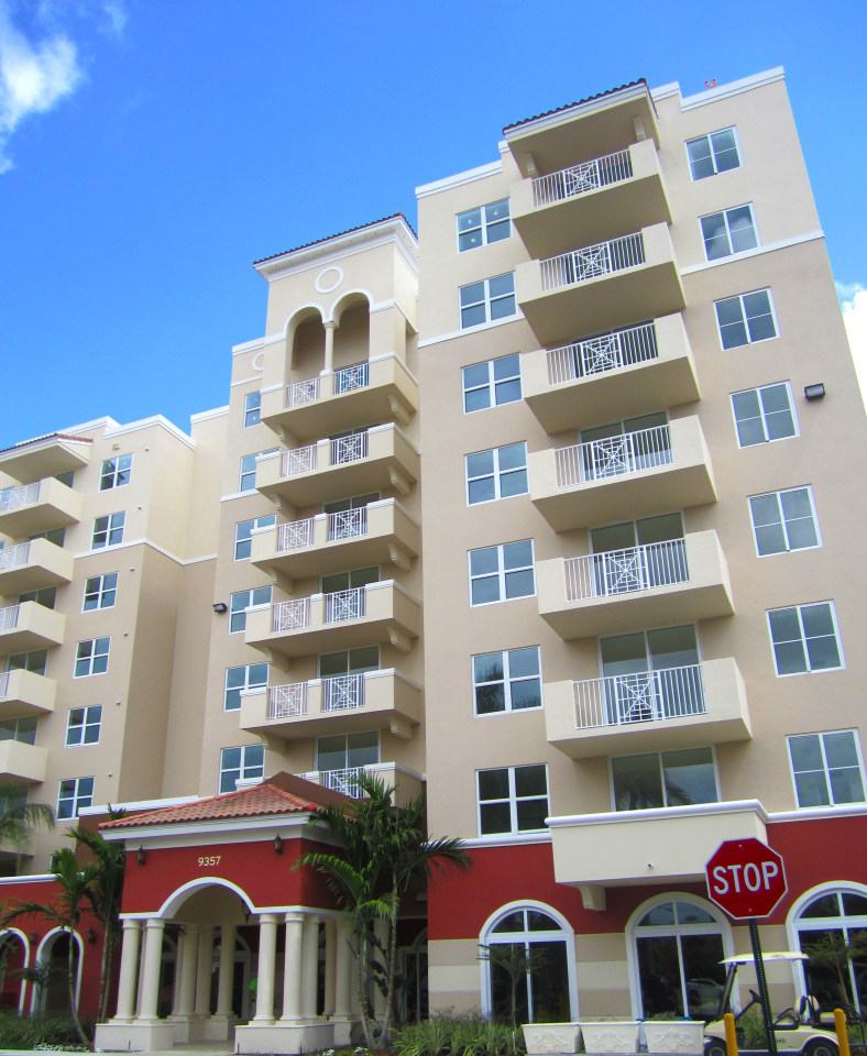 Colony at Dadeland Image 2