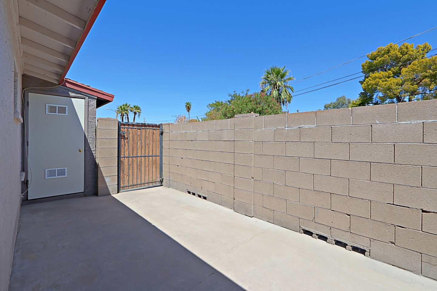 Villas on 28th Image 11