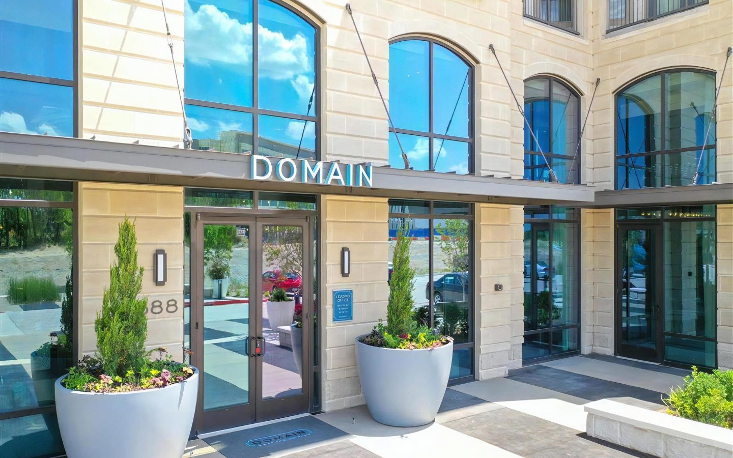 Domain at The Gate Image 28