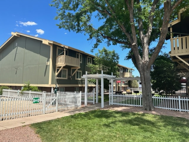 The Emory Apartments Image 4