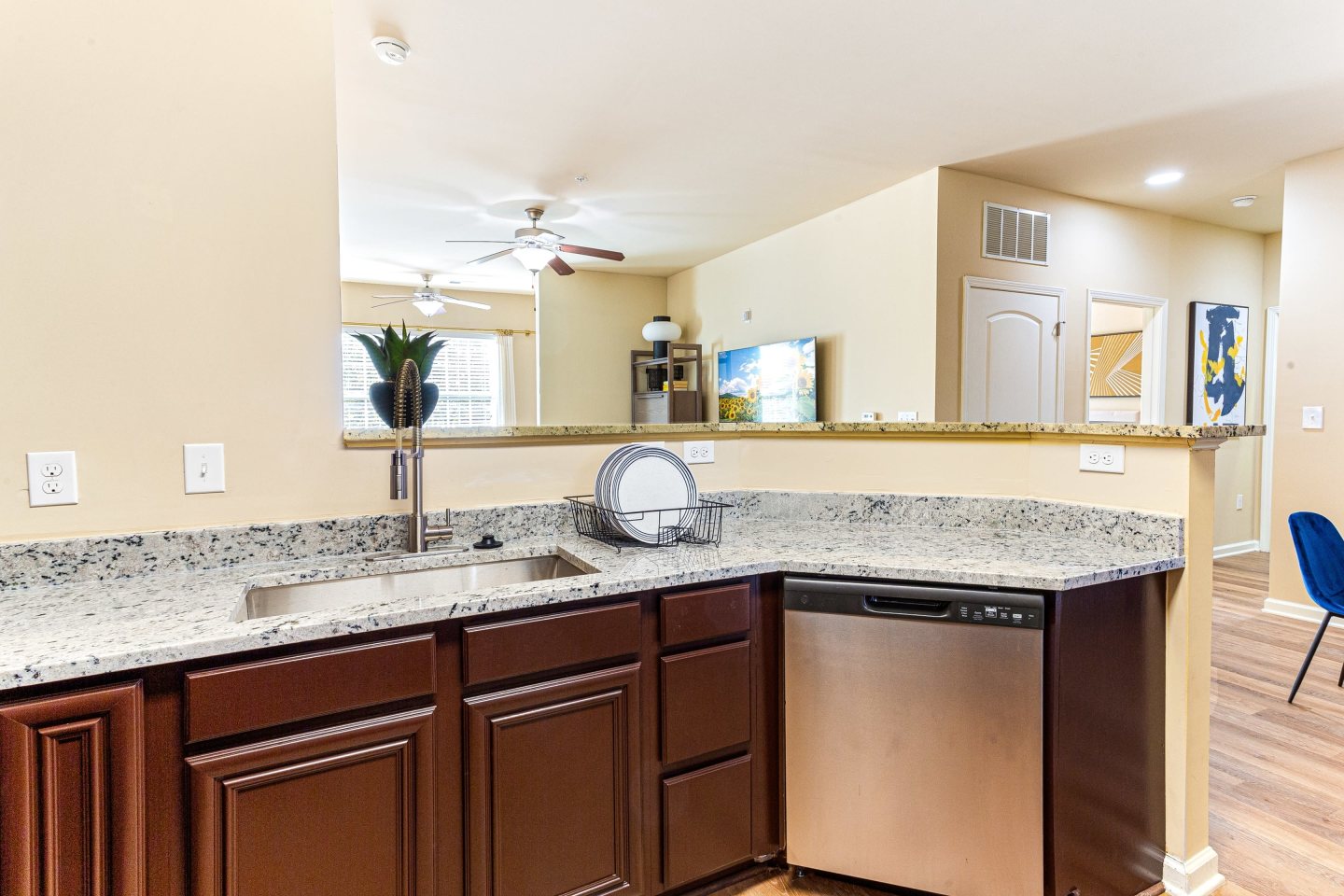 The Enclave at Pamalee Square Image 6