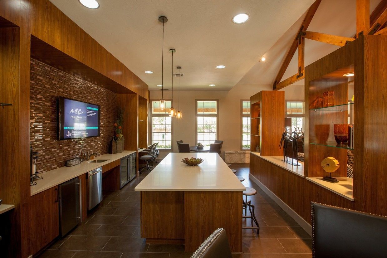 Elm Hollow Image 8
