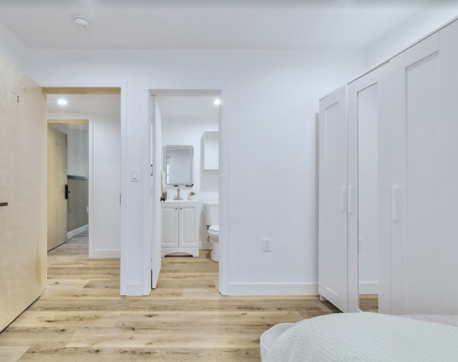 1455 W 36th Street - Co-Living Image 11
